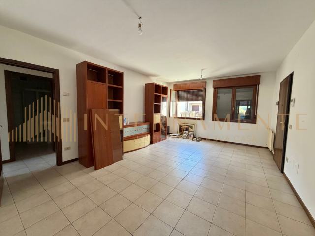 Quadrilocale con garage e cantina