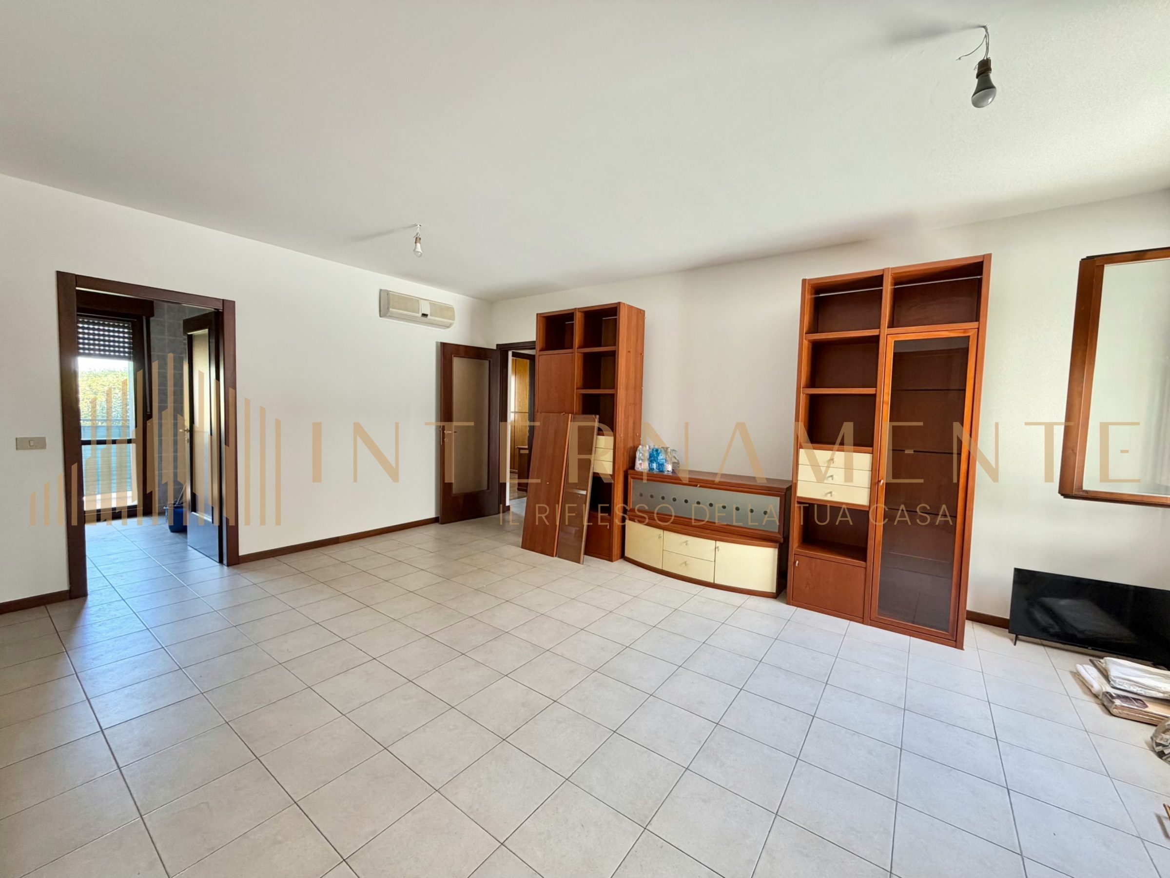 Trilocale con terrazze, garage e cantina