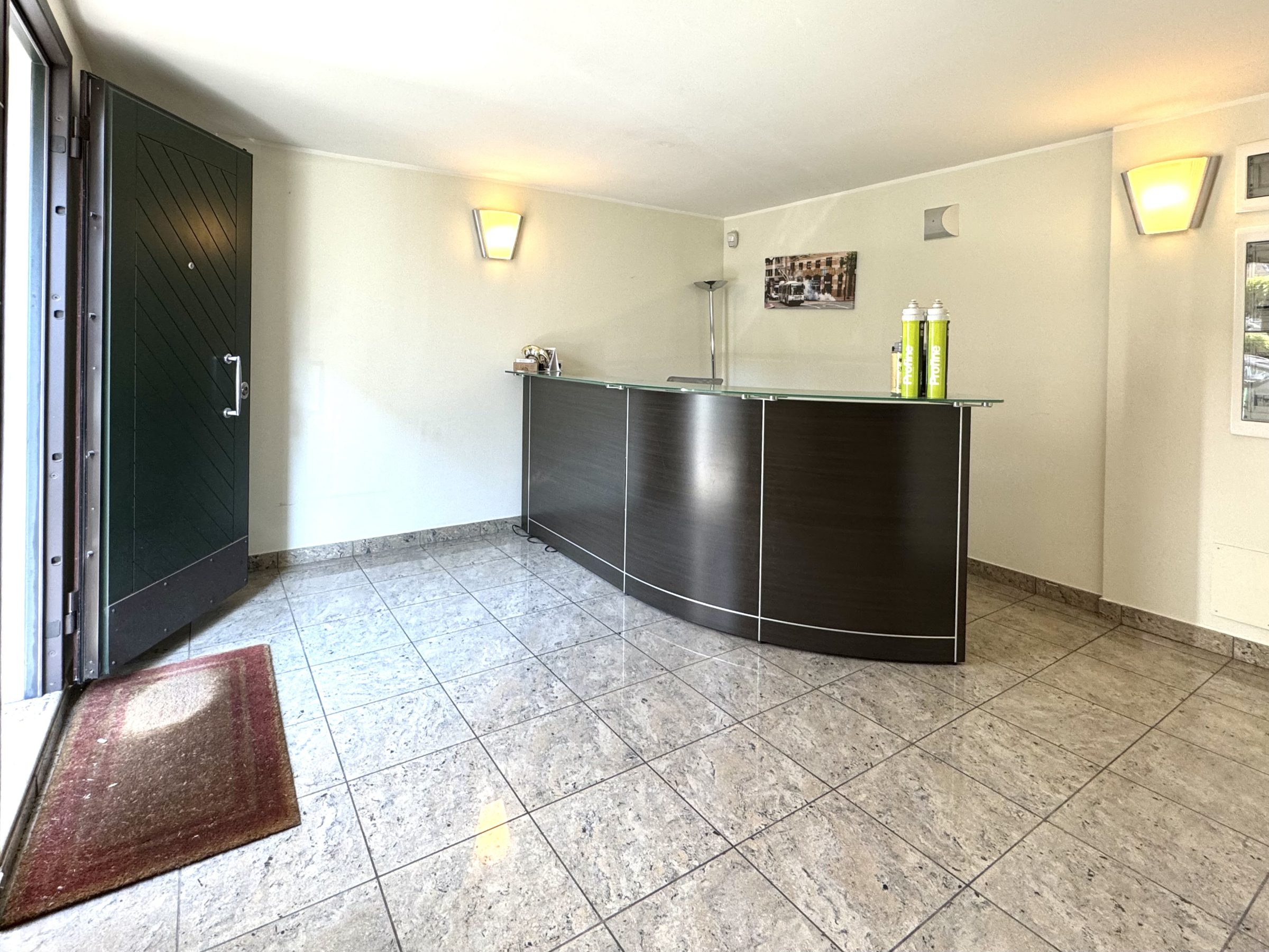 INTERA PALAZZINA RISTRUTTURATA MADONNA PELLEGRINA